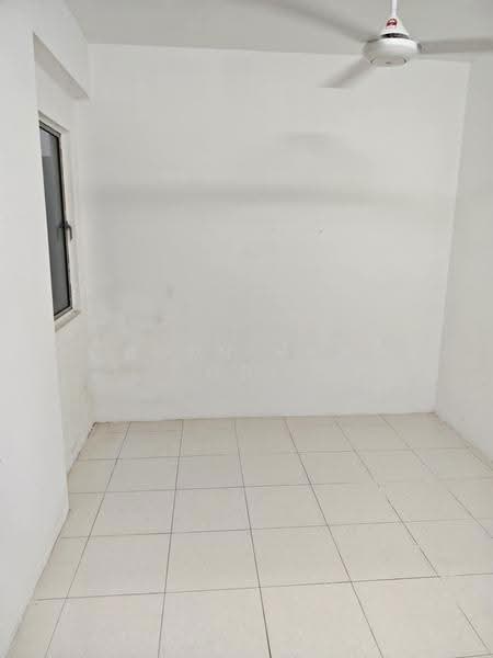 Apartment for Rent at Pangsapuri Suria 1 Batu Kawan - Boon Haw Ooi - Interior - PropertyGuru.com.my