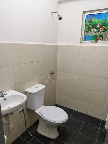 Apartment for Rent at Pangsapuri Suria 1 Batu Kawan - Boon Haw Ooi - Bathroom - PropertyGuru.com.my