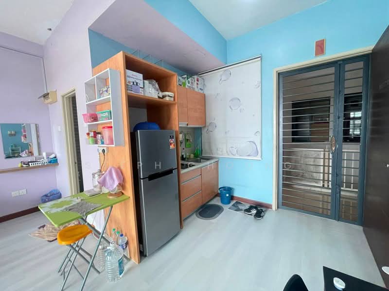 Service Residence for Rent at Palazio - Steph Choong - Kitchen - PropertyGuru.com.my