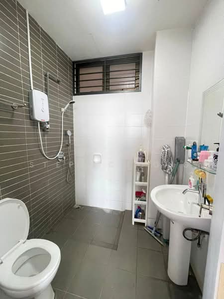Service Residence for Rent at Palazio - Steph Choong - Bathroom - PropertyGuru.com.my