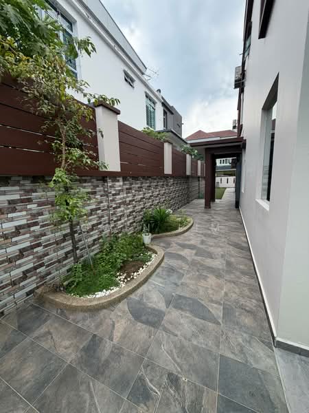 Semi-Detached House for Sale in Johor Bahru (Johor) - Gwen Lim - Exterior - PropertyGuru.com.my