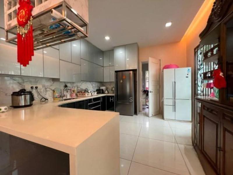 Bungalow House untuk Dijual di Senibong Cove (Masai) - Ong Lih Shyan - Kitchen - PropertyGuru.com.my