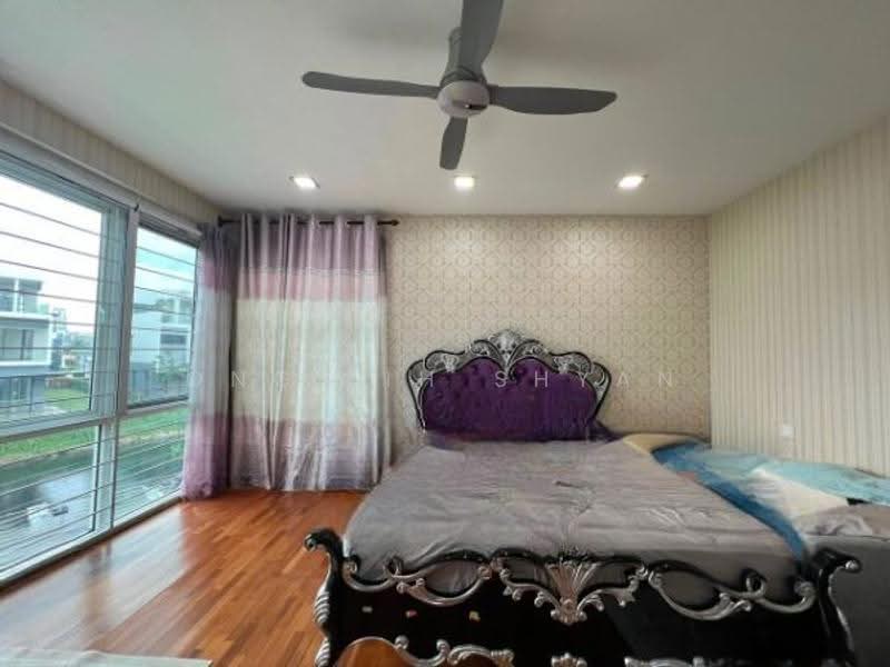 Bungalow House untuk Dijual di Senibong Cove (Masai) - Ong Lih Shyan - Bedroom - PropertyGuru.com.my