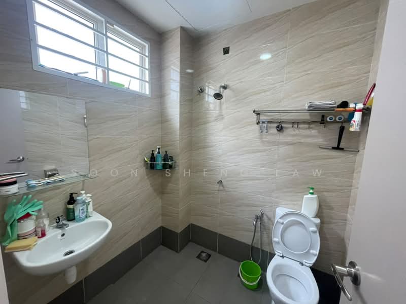 2-storey Terraced House for Sale in Kajang (Selangor) - Soon Sheng Law - Bathroom - PropertyGuru.com.my