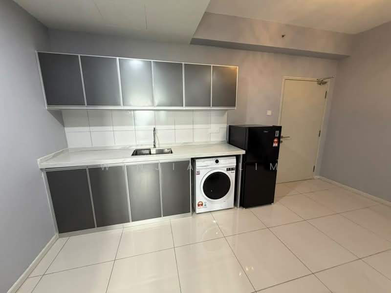 Kediaman Servis untuk Disewa di Horizon Suites - Winjian Lim - Kitchen - PropertyGuru.com.my