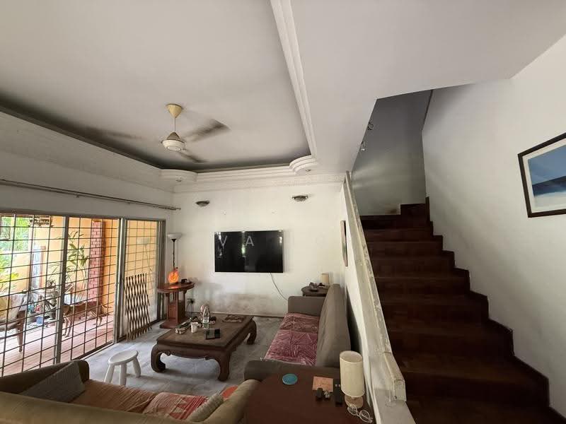Rumah Teres 2-Tingkat untuk Dijual di Bandar Sri Damansara (Selangor) - Eva Loh - Living Room - PropertyGuru.com.my
