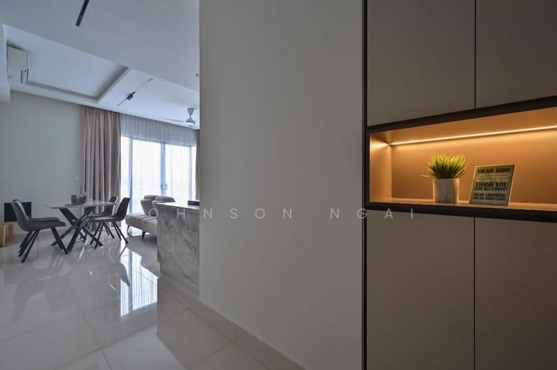 Kediaman Servis untuk Dijual di Trion 2 @ KL - Johnson Ngai - Living Room - PropertyGuru.com.my