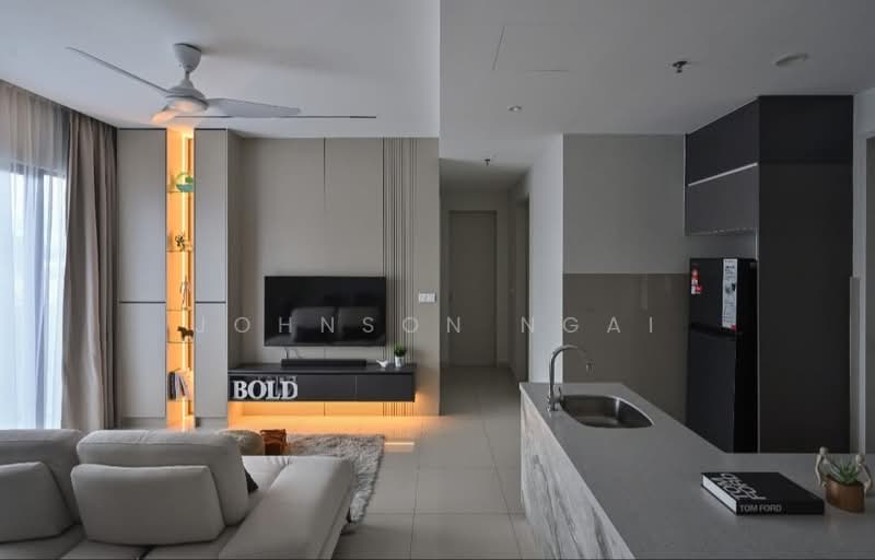 Kediaman Servis untuk Dijual di Trion 2 @ KL - Johnson Ngai - Living Room - PropertyGuru.com.my