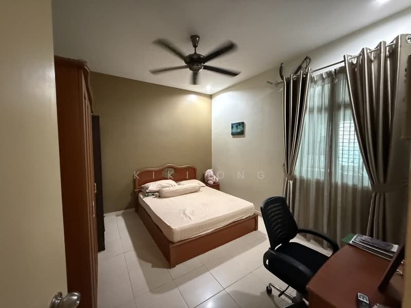 2-storey Terraced House for Sale in Taman Sri Pulai Perdana (Skudai) - Kiki Ong - Bedroom - PropertyGuru.com.my