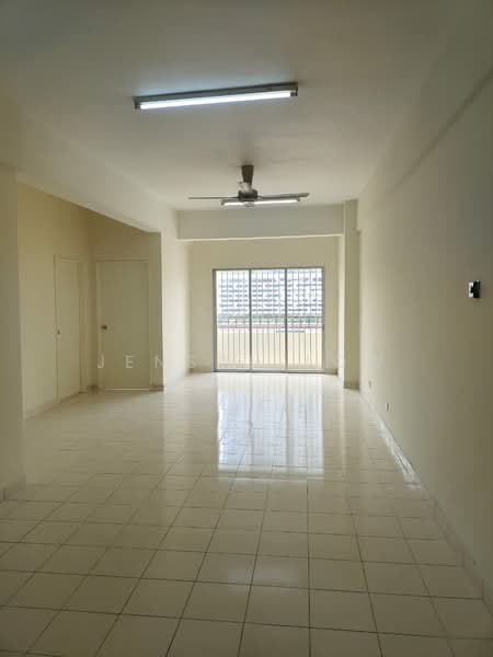 Apartment for Sale at Vista Mutiara - Jenson Low - Living Room - PropertyGuru.com.my