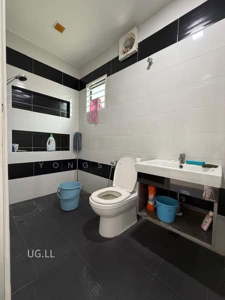 Rumah Teres 2-Tingkat untuk Dijual di Bandar Bukit Tinggi 2 (Klang) - Yongsen Lim - Bathroom - PropertyGuru.com.my