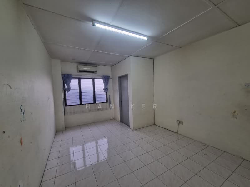 Rumah Teres 2.5-Tingkat untuk Dijual di Kawasan 18 (Klang) - Han Ker - Interior - PropertyGuru.com.my