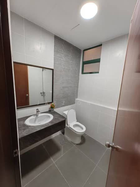 Kondominium untuk Disewa di The Wadihana - Jasz Ong - Bathroom - PropertyGuru.com.my