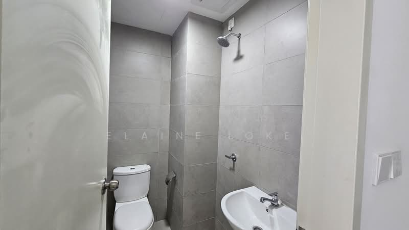 Service Residence for Rent at 168 Park Residensi Selayang - Elaine Loke - Bathroom - PropertyGuru.com.my