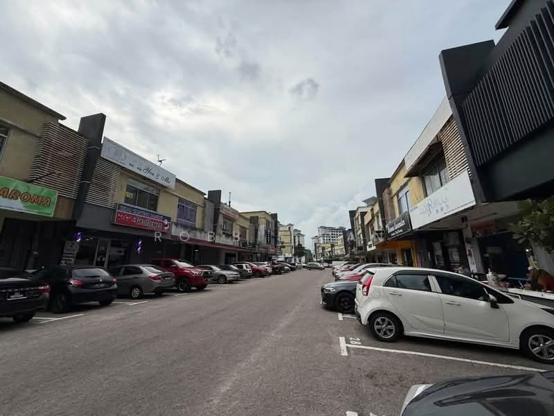 Shop for Sale in Larkin (Johor Bahru) - Robbie Tan - Exterior - PropertyGuru.com.my