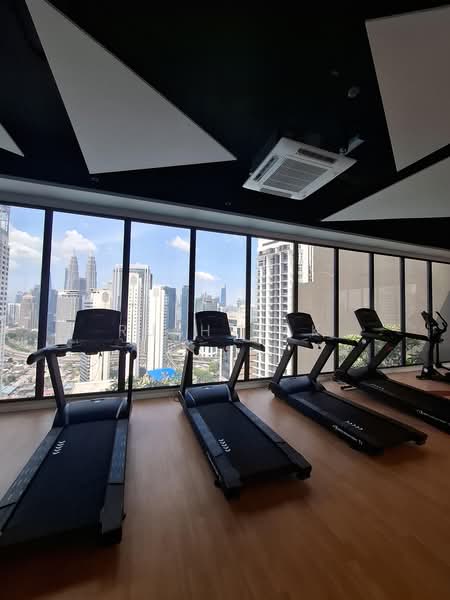Kediaman Servis untuk Dijual di Majestic Residence - Ruth Mak - PropertyGuru.com.my