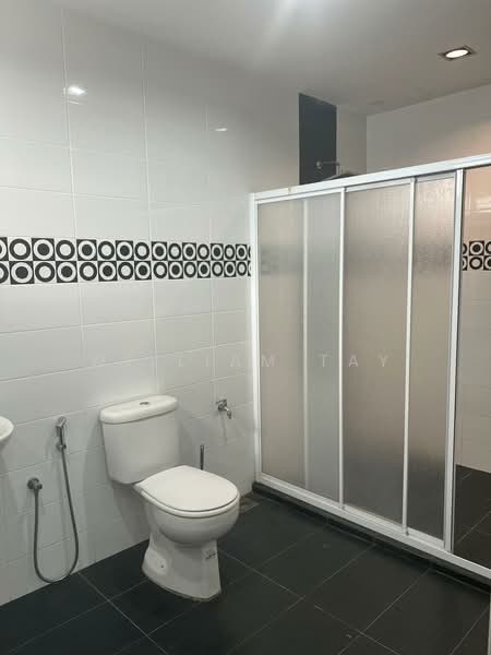 Bungalow House for Sale in Taman Suria (Johor Bahru) - William Tay - Bathroom - PropertyGuru.com.my