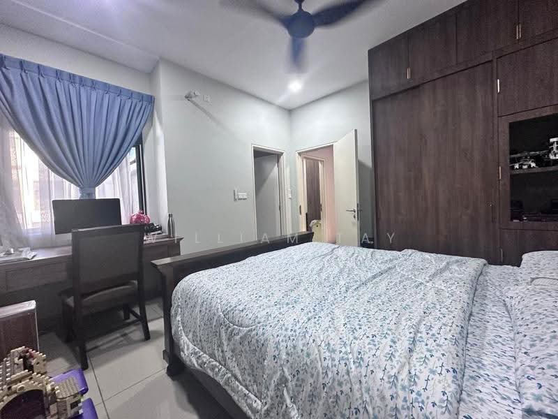 Cluster House for Sale in Taman Glenmarie (Johor Bahru) - William Tay - Bedroom - PropertyGuru.com.my