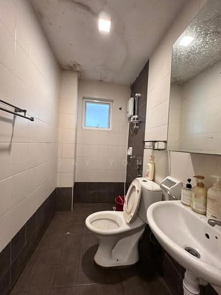 Rumah Teres 2.5-Tingkat untuk Dijual di Laman Rimbunan (Kepong) - Jay Yong - Bathroom - PropertyGuru.com.my