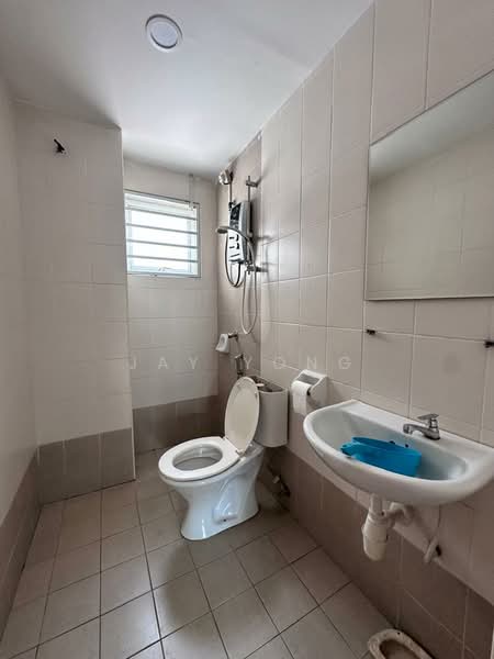 Rumah Teres 2.5-Tingkat untuk Dijual di Laman Rimbunan (Kepong) - Jay Yong - Bathroom - PropertyGuru.com.my