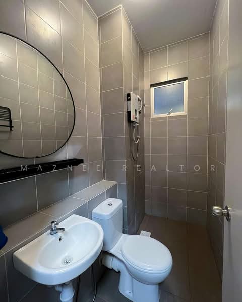 Kondominium untuk Disewa di Residensi Adelia - Maznee Realtor - Bathroom - PropertyGuru.com.my