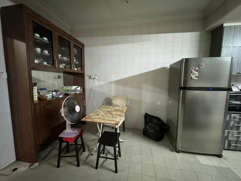 Cluster House for Sale in Taman Iskandar (Johor Bahru) - William Tay - Kitchen - PropertyGuru.com.my