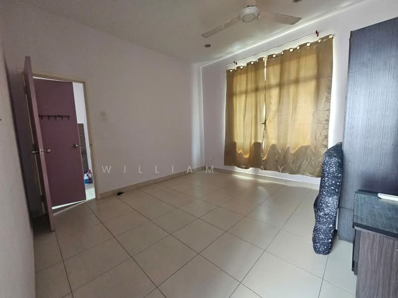 Cluster House for Sale in Taman Adda Heights (Tebrau) - William Tay - Bedroom - PropertyGuru.com.my