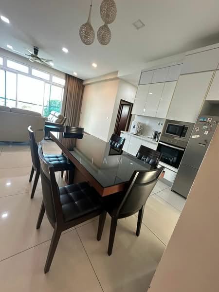 Kediaman Servis untuk Dijual di Paragon Residences @ Straits View - William Tay - Dining Room - PropertyGuru.com.my