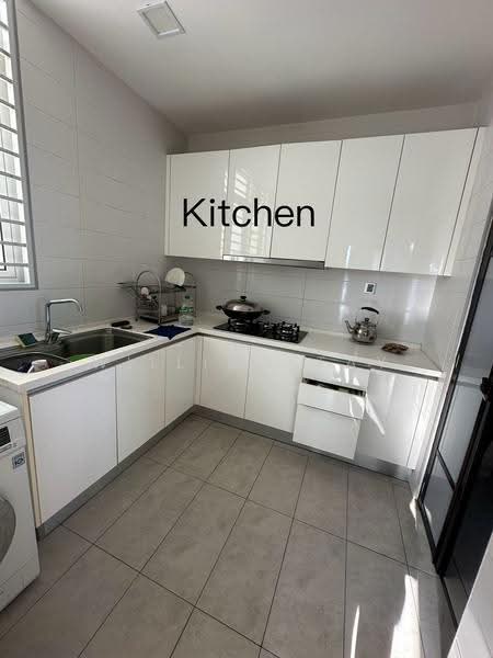 Kediaman Servis untuk Dijual di Paragon Residences @ Straits View - William Tay - Kitchen - PropertyGuru.com.my