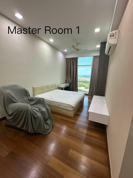 Kediaman Servis untuk Dijual di Paragon Residences @ Straits View - William Tay - Master Bedroom - PropertyGuru.com.my