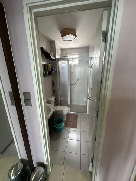 Kediaman Servis untuk Disewa di Meridin Bayvue Serviced Apartment - Jasz Ong - Bathroom - PropertyGuru.com.my