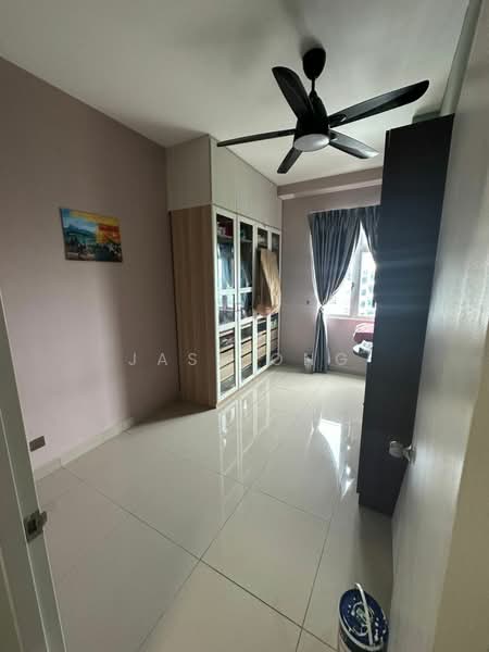 Kediaman Servis untuk Disewa di Meridin Bayvue Serviced Apartment - Jasz Ong - Bedroom - PropertyGuru.com.my