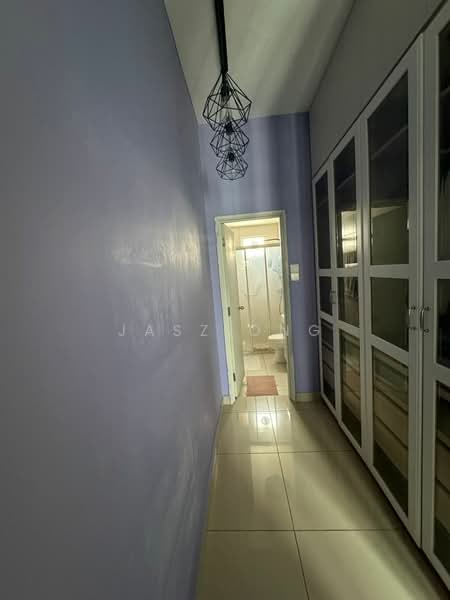 Kediaman Servis untuk Disewa di Meridin Bayvue Serviced Apartment - Jasz Ong - Corridor - PropertyGuru.com.my