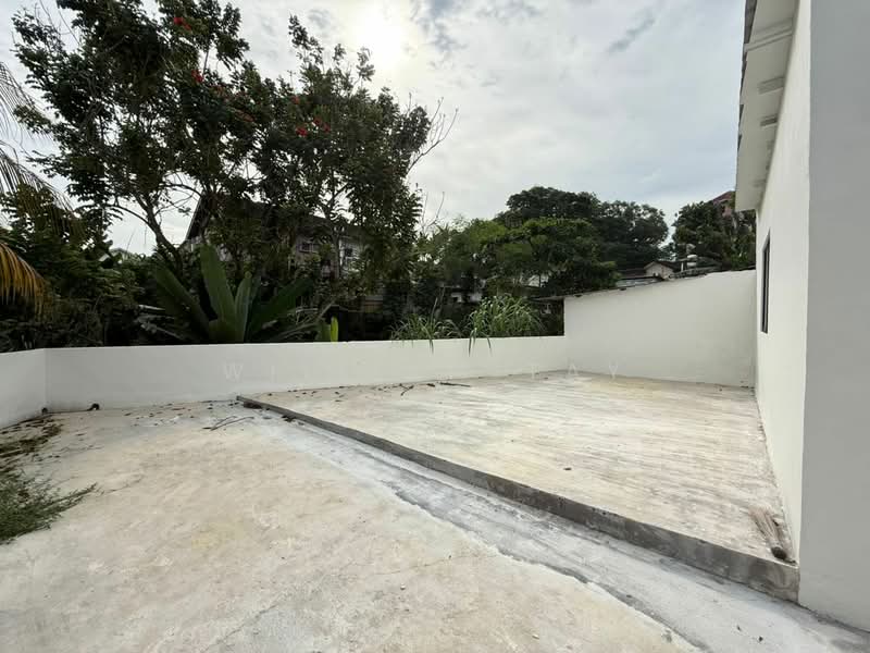 Rumah Berkembar untuk Dijual di Kampung Bahru (Johor Bahru) - William Tay - Garden - PropertyGuru.com.my