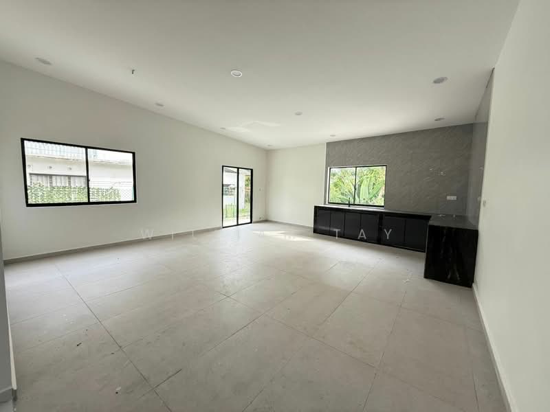 Rumah Berkembar untuk Dijual di Kampung Bahru (Johor Bahru) - William Tay - Living Room - PropertyGuru.com.my