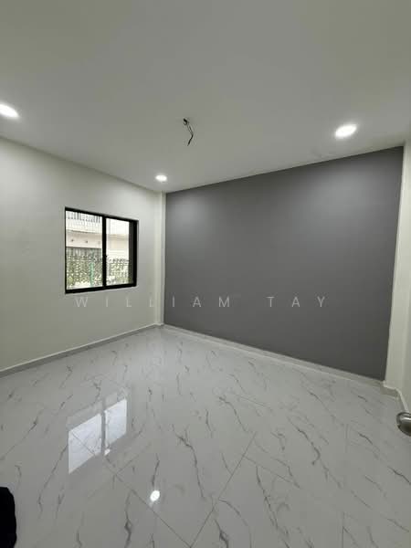 Rumah Berkembar untuk Dijual di Kampung Bahru (Johor Bahru) - William Tay - Bedroom - PropertyGuru.com.my