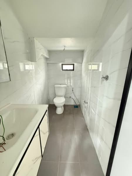 Rumah Berkembar untuk Dijual di Kampung Bahru (Johor Bahru) - William Tay - Bathroom - PropertyGuru.com.my