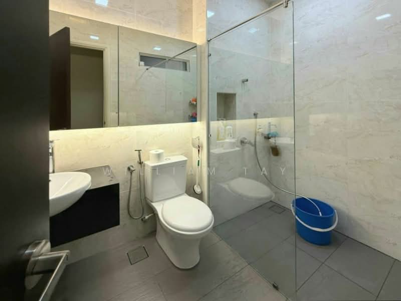 Cluster House for Sale in Taman Ekoflora (Johor Bahru) - William Tay - Bathroom - PropertyGuru.com.my