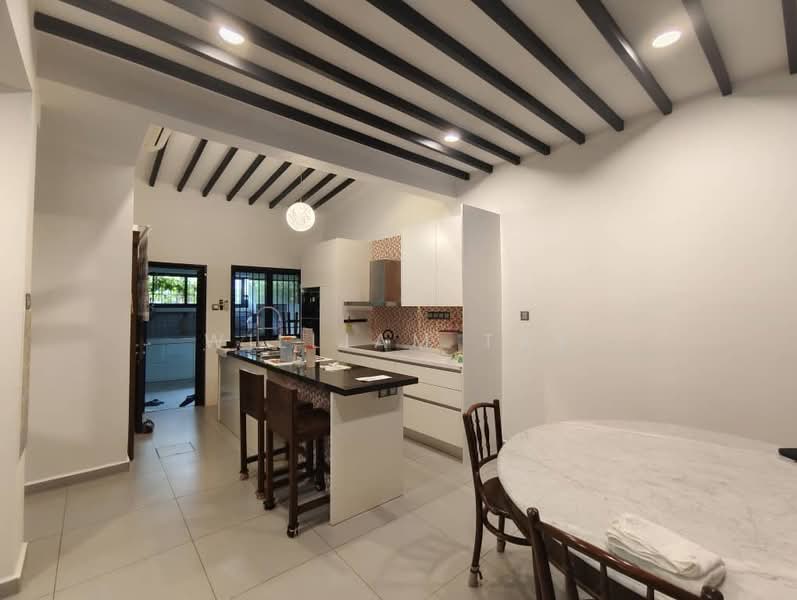 Rumah Teres 2-Tingkat untuk Dijual di Taman Pelangi (Johor Bahru) - William Tay - Kitchen - PropertyGuru.com.my