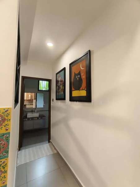 Rumah Teres 2-Tingkat untuk Dijual di Taman Pelangi (Johor Bahru) - William Tay - Corridor - PropertyGuru.com.my