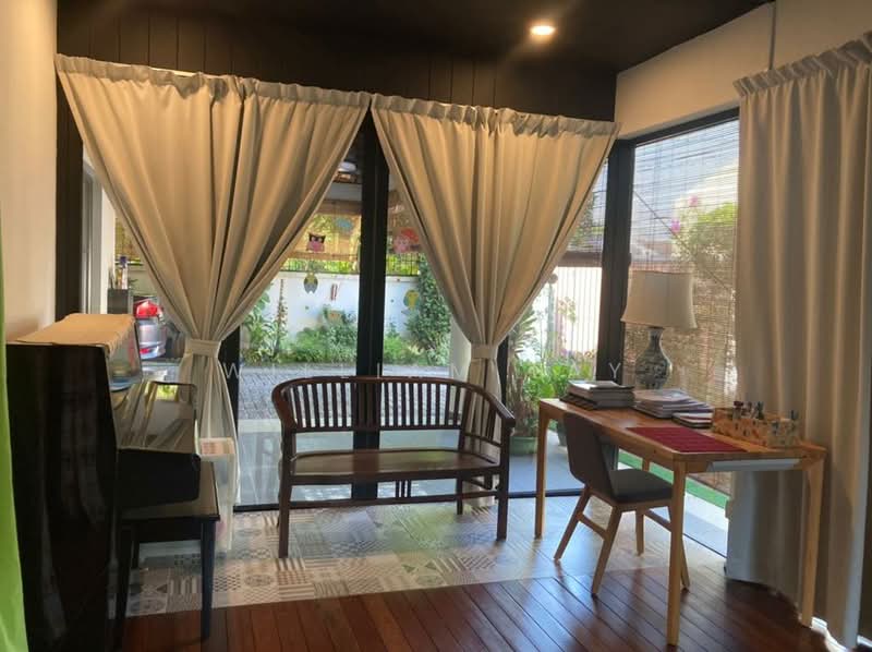 Rumah Teres 2-Tingkat untuk Dijual di Taman Pelangi (Johor Bahru) - William Tay - Study - PropertyGuru.com.my