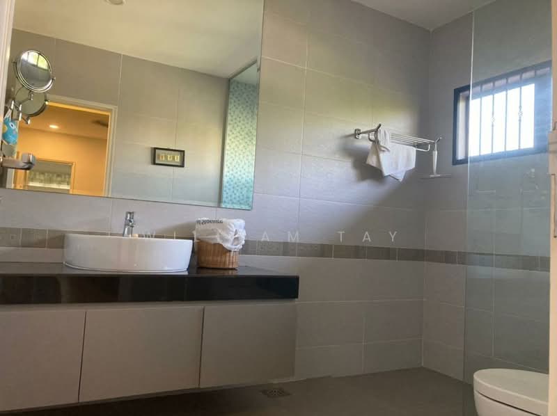 Rumah Teres 2-Tingkat untuk Dijual di Taman Pelangi (Johor Bahru) - William Tay - Bathroom - PropertyGuru.com.my