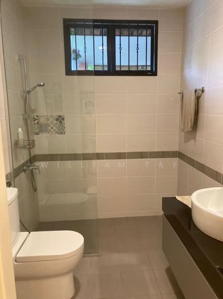 Rumah Teres 2-Tingkat untuk Dijual di Taman Pelangi (Johor Bahru) - William Tay - Bathroom - PropertyGuru.com.my