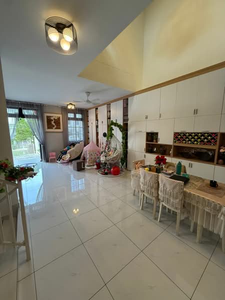 Rumah Teres 2.5-Tingkat untuk Dijual di Eco Botanic (Iskandar Puteri (Nusajaya)) - William Tay - Living Room - PropertyGuru.com.my