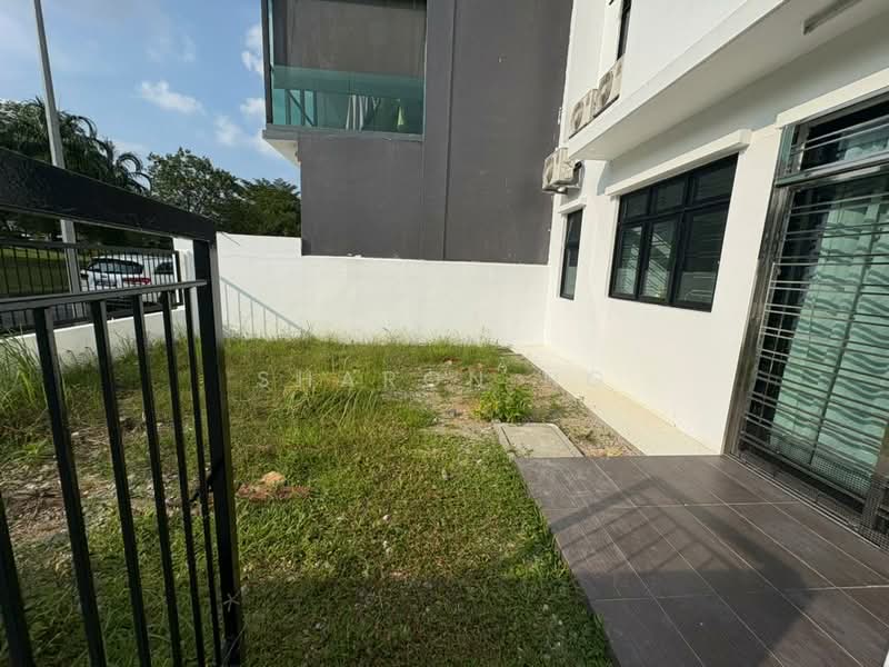 Cluster House for Sale in Skudai (Johor) - Sharon Ng - Exterior - PropertyGuru.com.my