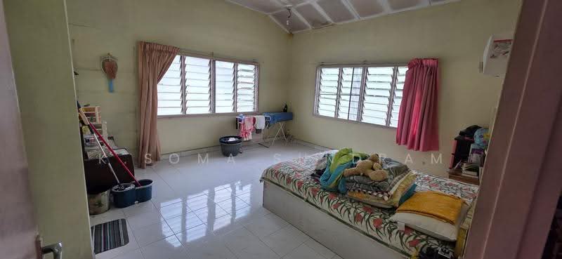 Bungalow House untuk Dijual di Teluk Pulai (Klang) - K.Soma Sundram - Bedroom - PropertyGuru.com.my