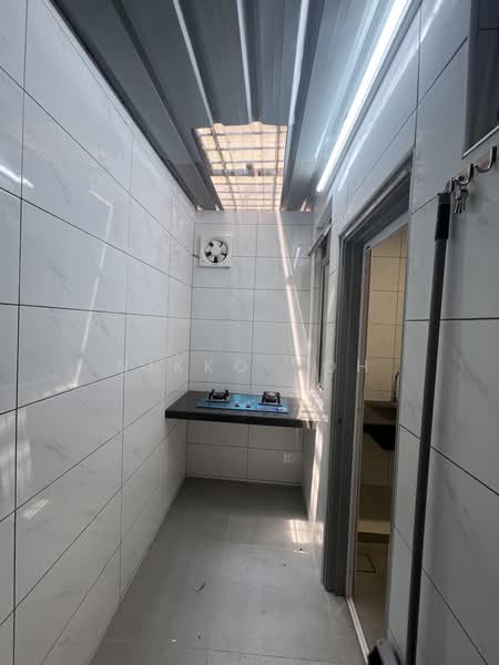 Flat for Rent at Taman Tan Sri Yaacob - Nikko Soh - Kitchen - PropertyGuru.com.my