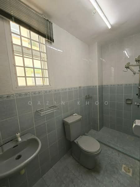 Rumah Teres 2-Tingkat untuk Dijual di Taman Pertama (Ipoh) - Qazin Khoo - Bathroom - PropertyGuru.com.my