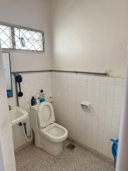 Rumah Teres 2-Tingkat untuk Dijual di Taman Pelangi (Johor Bahru) - Dianne Fam - PropertyGuru.com.my