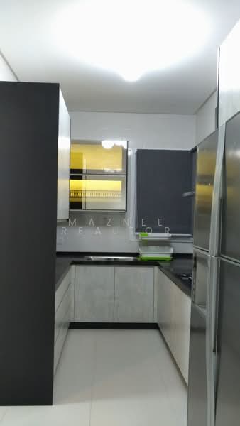 Kondominium untuk Disewa di 280 Park Homes - Maznee Realtor - Kitchen - PropertyGuru.com.my
